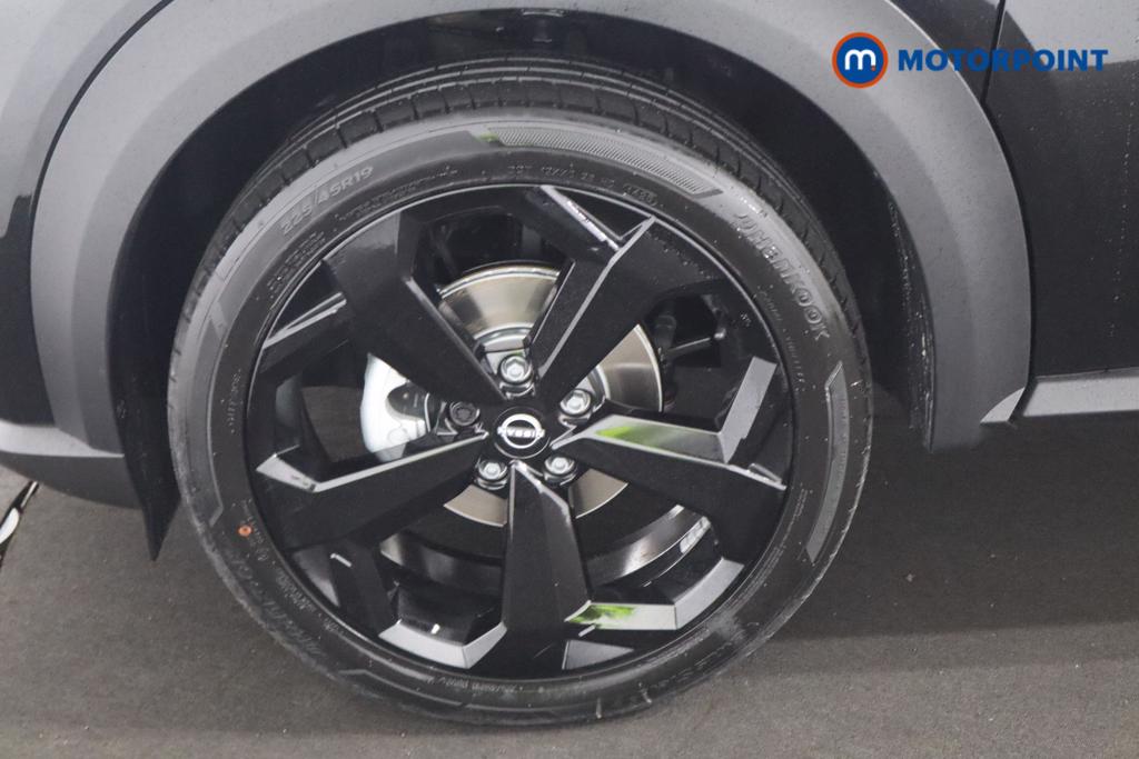 Nissan Juke Tekna Manual Petrol SUV - Stock Number (1556817) - 21st supplementary image