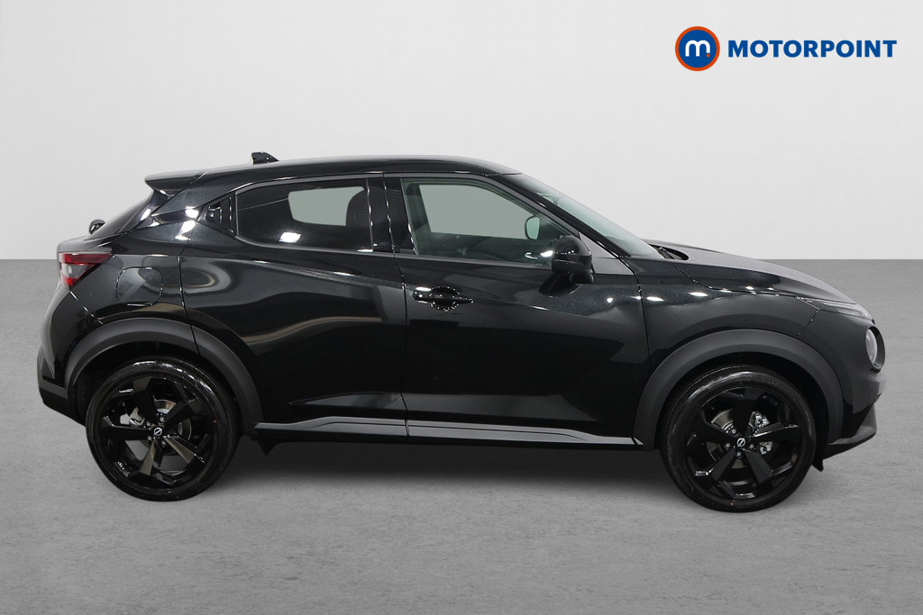 Nissan Juke Tekna Manual Petrol SUV - Stock Number (1556817) - Drivers side