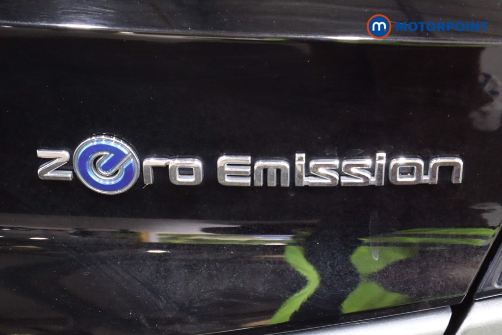 Nissan Leaf Tekna Automatic Electric Hatchback - Stock Number (1556902) - 27th supplementary image