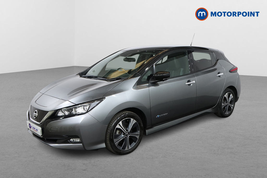 Nissan Leaf Tekna Automatic Electric Hatchback - Stock Number (1556902) - Passenger side front corner