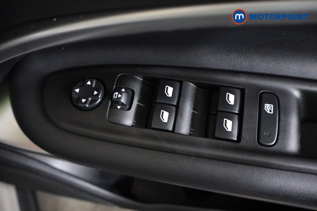 Jeep Avenger Summit Automatic Electric SUV - Stock Number (1556987) - 25th supplementary image