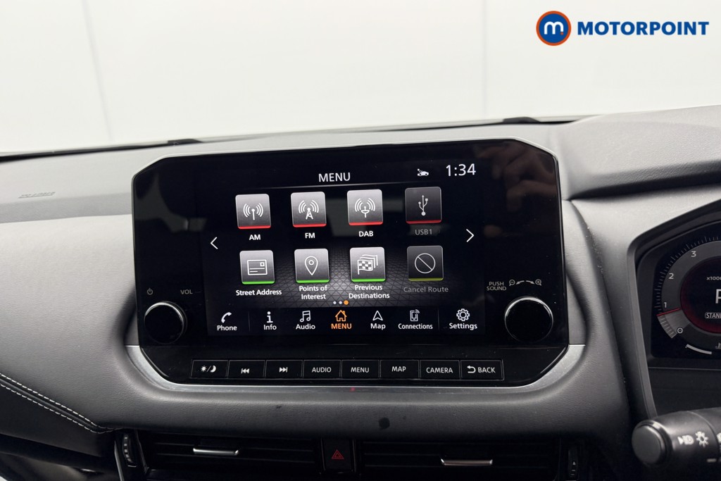Nissan Qashqai Premiere Edition Automatic Petrol SUV - Stock Number (1557410) - 9th supplementary image