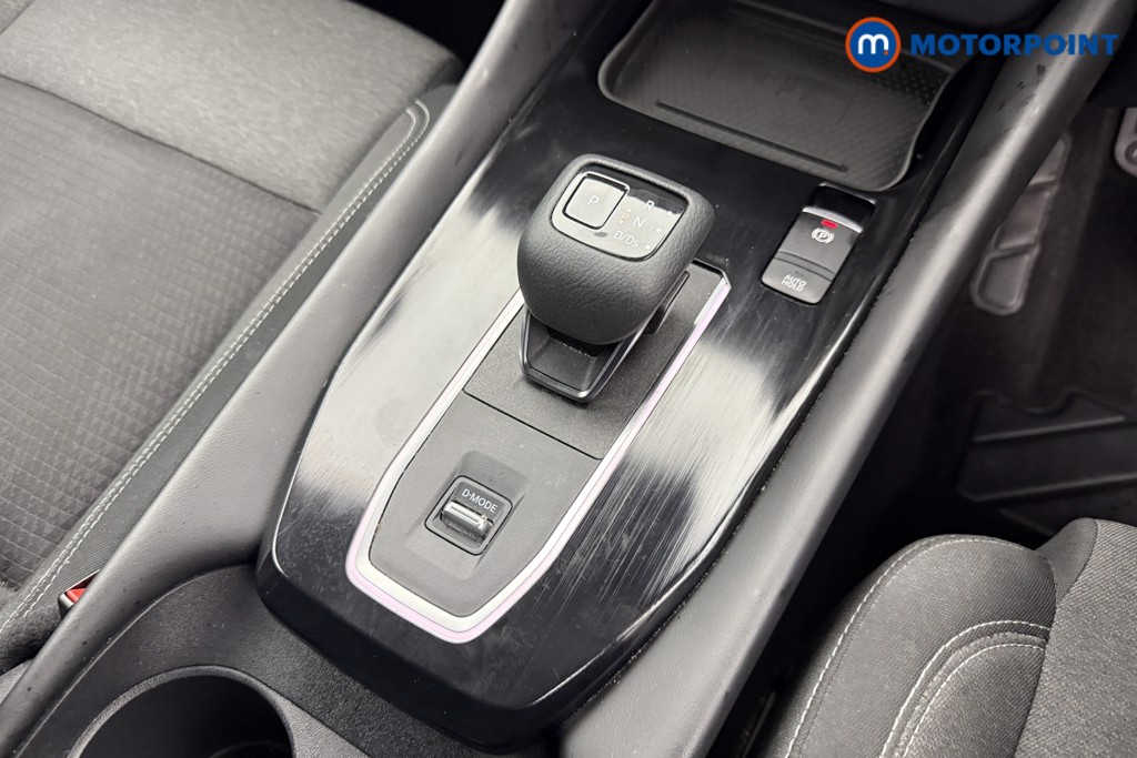Nissan Qashqai Premiere Edition Automatic Petrol SUV - Stock Number (1557410) - 12th supplementary image