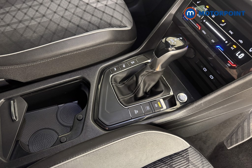 Volkswagen Tiguan R-Line Automatic Diesel SUV - Stock Number (1557411) - 10th supplementary image