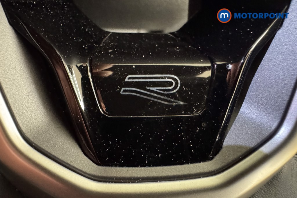 Volkswagen Tiguan R-Line Automatic Diesel SUV - Stock Number (1557411) - 15th supplementary image
