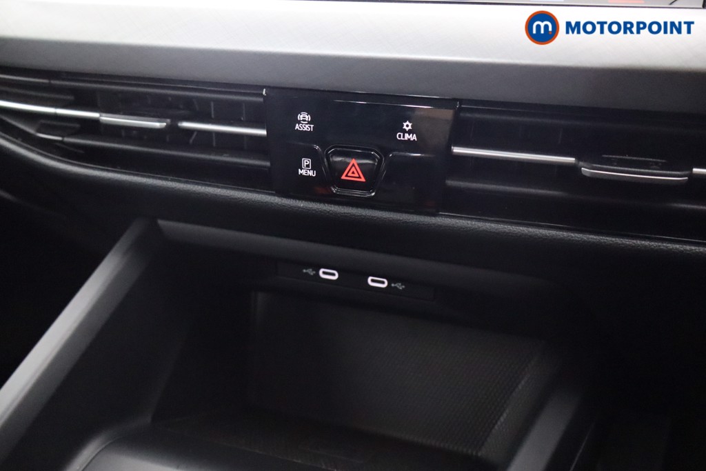 Volkswagen Golf Life Manual Petrol Hatchback - Stock Number (1543172) - 9th supplementary image