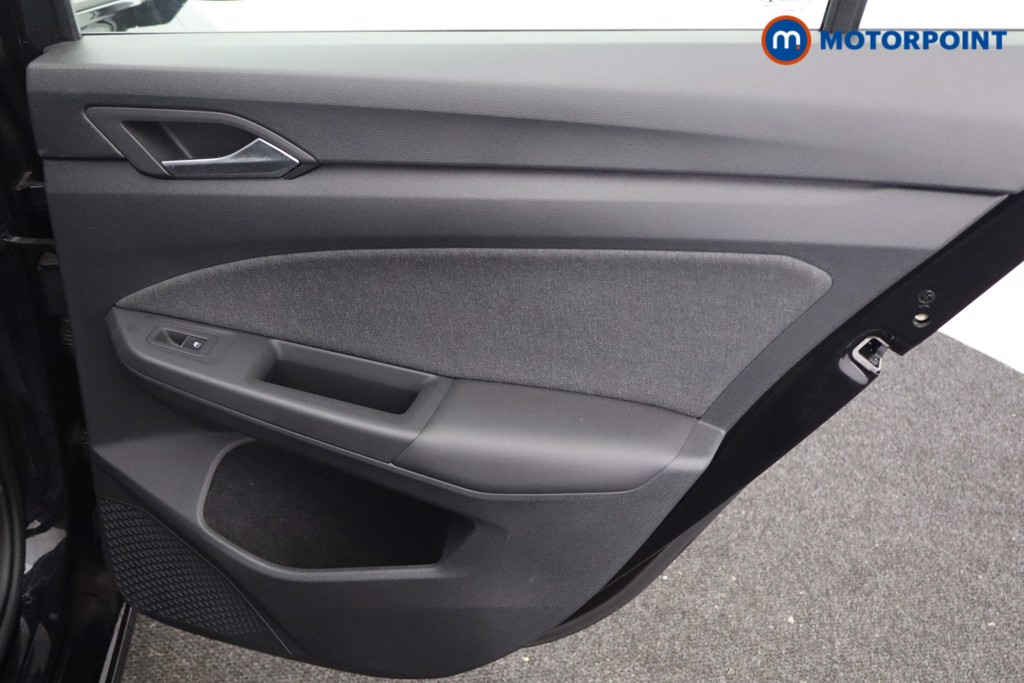 Volkswagen Golf Life Manual Petrol Hatchback - Stock Number (1543172) - 16th supplementary image