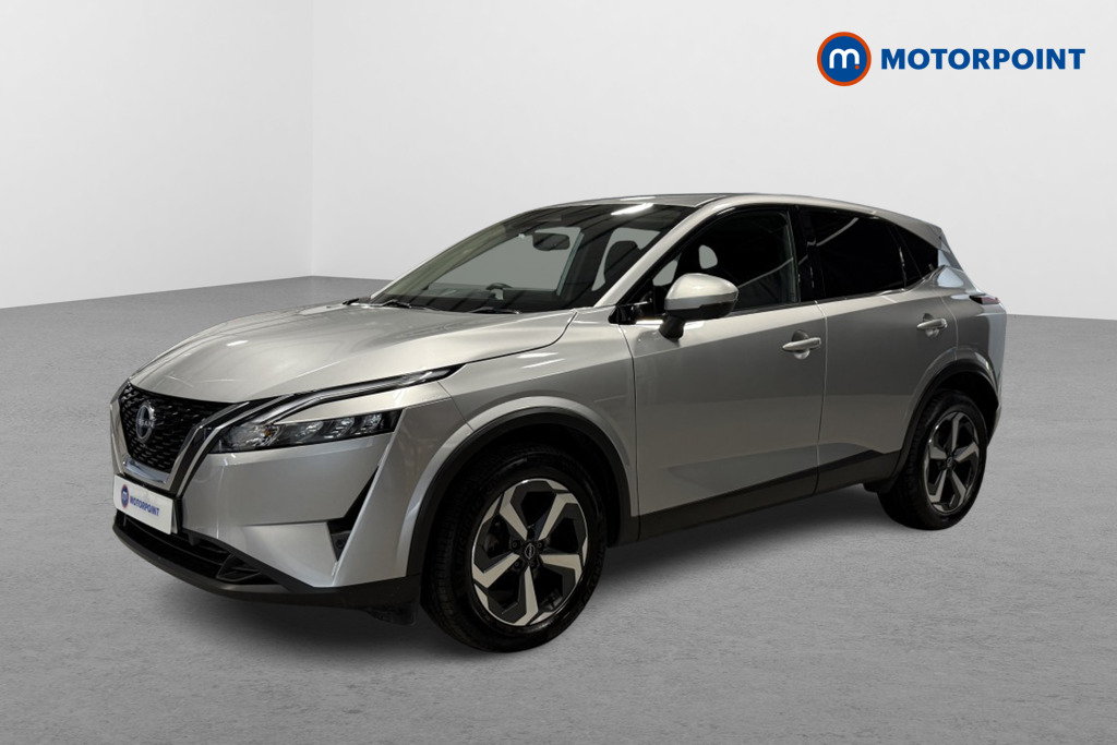 Nissan Qashqai N-Connecta Automatic Petrol SUV - Stock Number (1543669) - Passenger side front corner