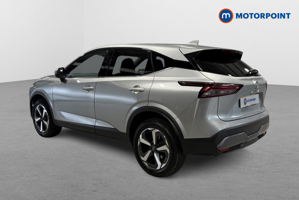Nissan Qashqai N-Connecta Automatic Petrol SUV - Stock Number (1543669) - Passenger side rear corner
