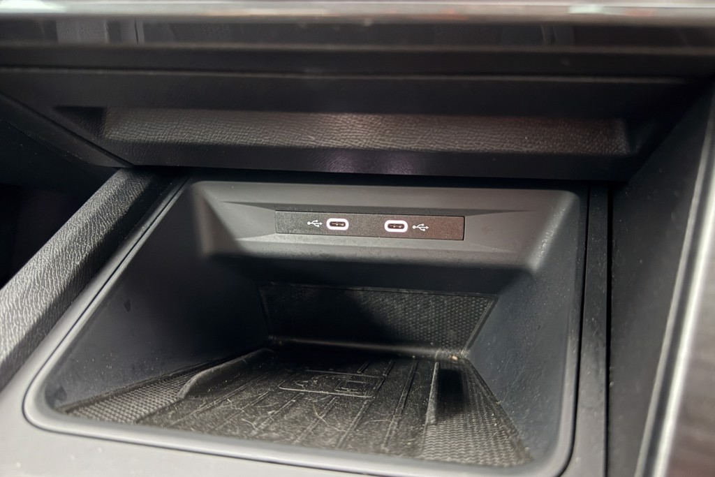 Cupra Leon V1 Manual Petrol Hatchback - Stock Number (1543704) - 13th supplementary image
