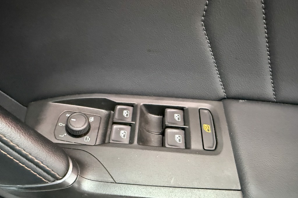Cupra Leon V1 Manual Petrol Hatchback - Stock Number (1543704) - 18th supplementary image