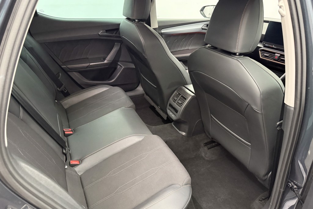 Cupra Leon V1 Manual Petrol Hatchback - Stock Number (1543704) - 23rd supplementary image