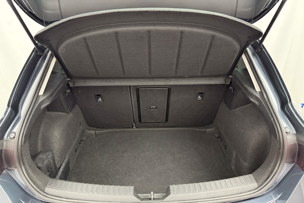 Cupra Leon V1 Manual Petrol Hatchback - Stock Number (1543704) - 29th supplementary image