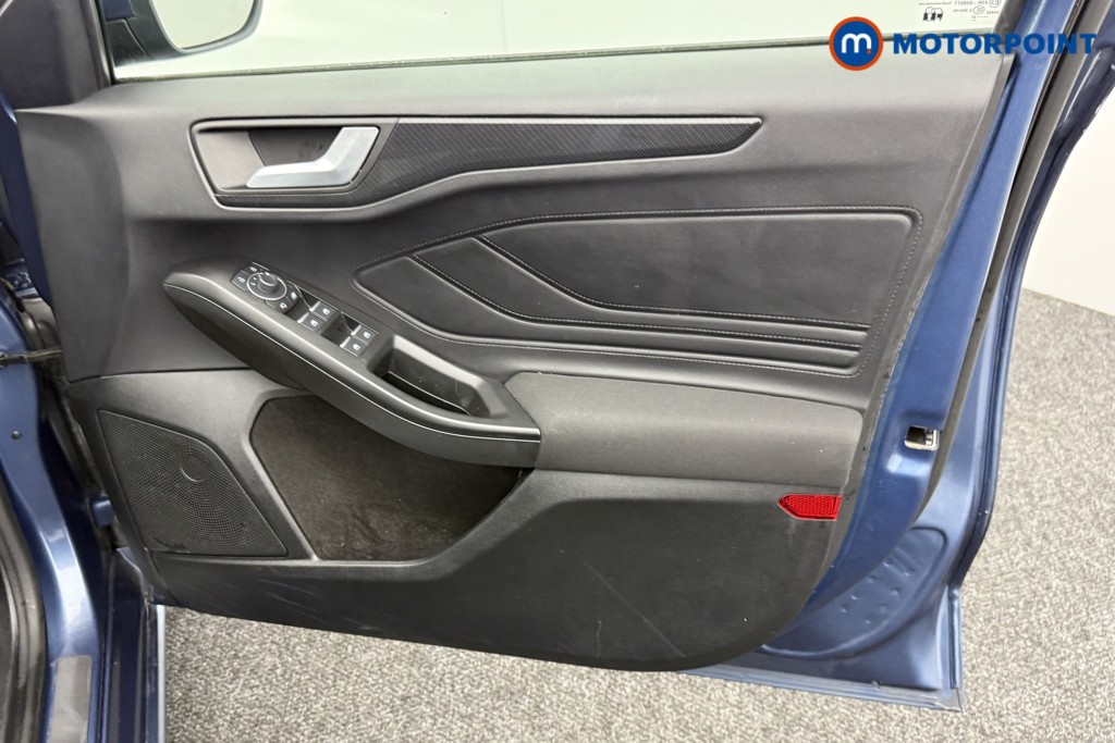 Ford Focus St-Line Manual Petrol Hatchback - Stock Number (1545330) - 16th supplementary image
