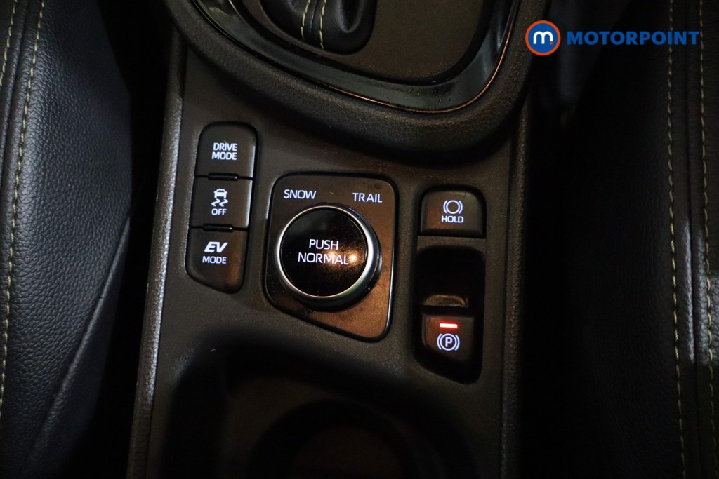 Toyota Yaris Cross Dynamic Automatic Petrol-Electric Hybrid Estate - Stock Number (1545432) - 9th supplementary image