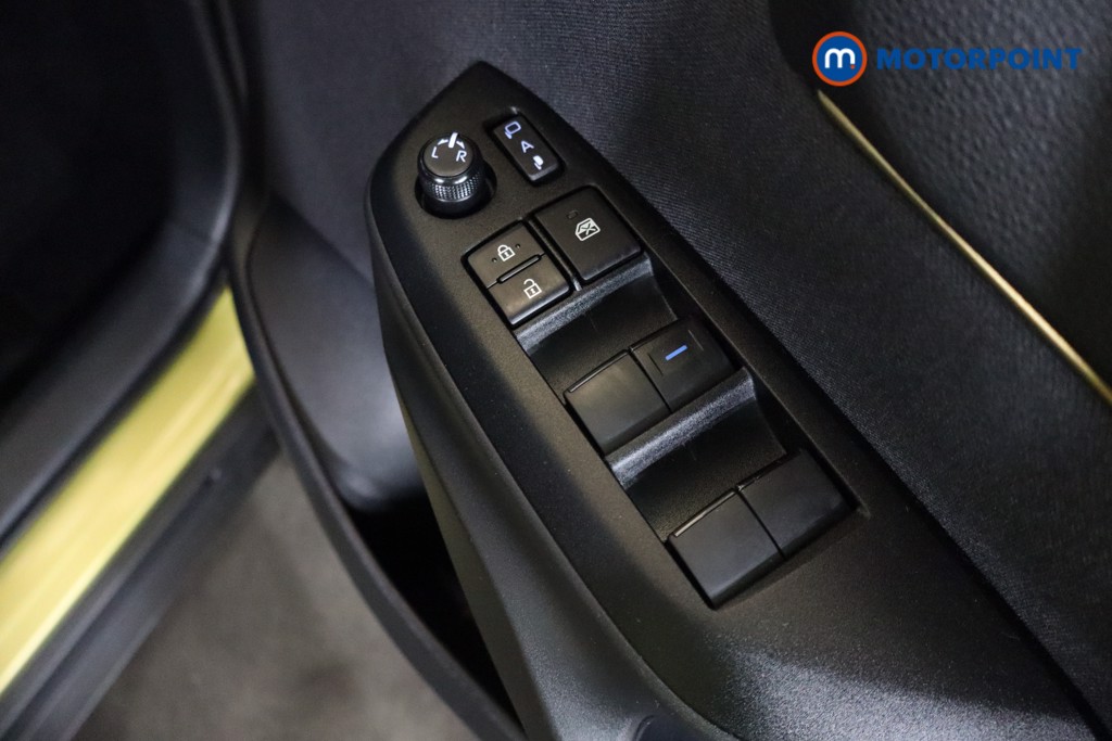 Toyota Yaris Cross Dynamic Automatic Petrol-Electric Hybrid Estate - Stock Number (1545432) - 15th supplementary image