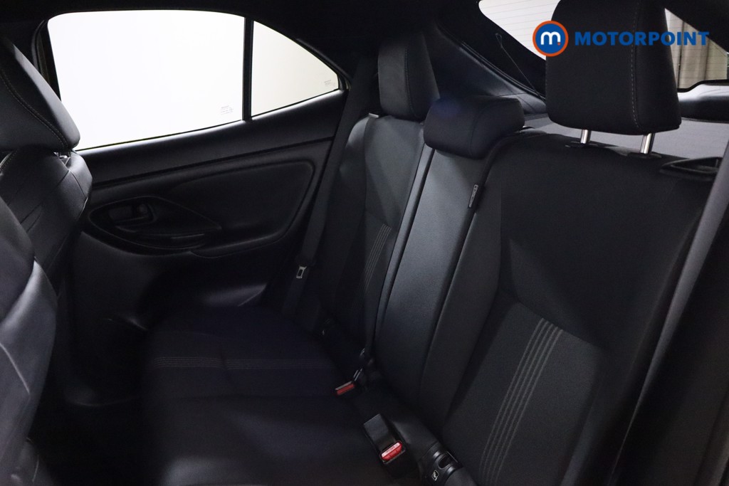 Toyota Yaris Cross Dynamic Automatic Petrol-Electric Hybrid Estate - Stock Number (1545432) - 17th supplementary image