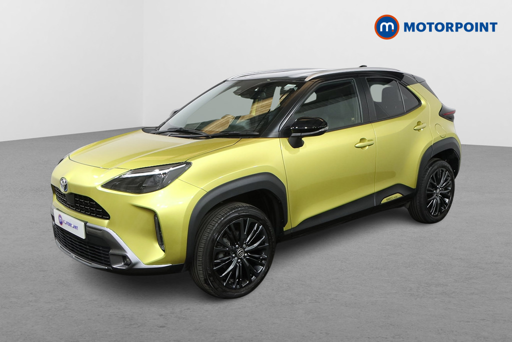 Toyota Yaris Cross Dynamic Automatic Petrol-Electric Hybrid Estate - Stock Number (1545432) - Passenger side front corner