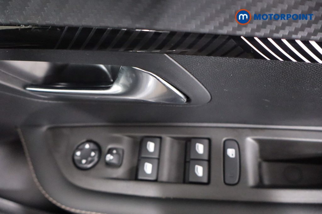 Peugeot 208 Allure Automatic Petrol-Electric Hybrid Hatchback - Stock Number (1546839) - 18th supplementary image