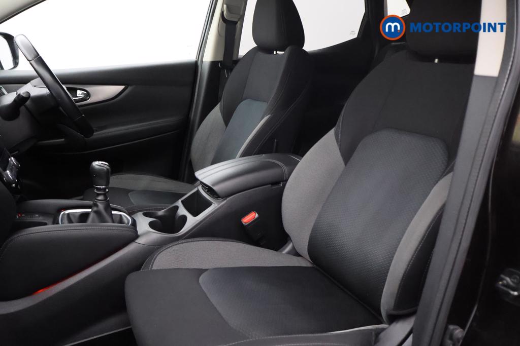 Nissan Qashqai N-Connecta Manual Diesel SUV - Stock Number (1547817) - 10th supplementary image