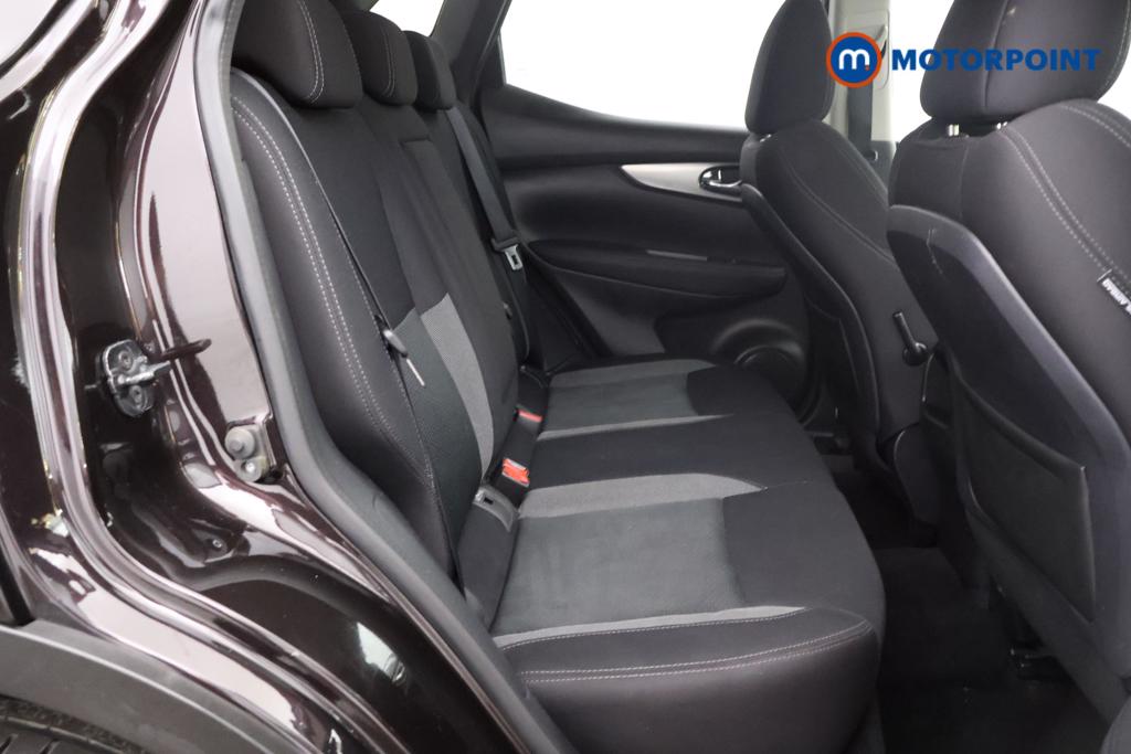 Nissan Qashqai N-Connecta Manual Diesel SUV - Stock Number (1547817) - 12th supplementary image