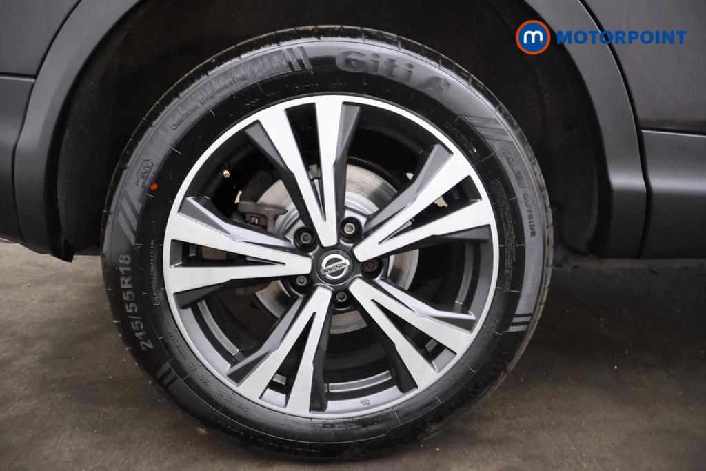 Nissan Qashqai N-Connecta Manual Diesel SUV - Stock Number (1547817) - 17th supplementary image