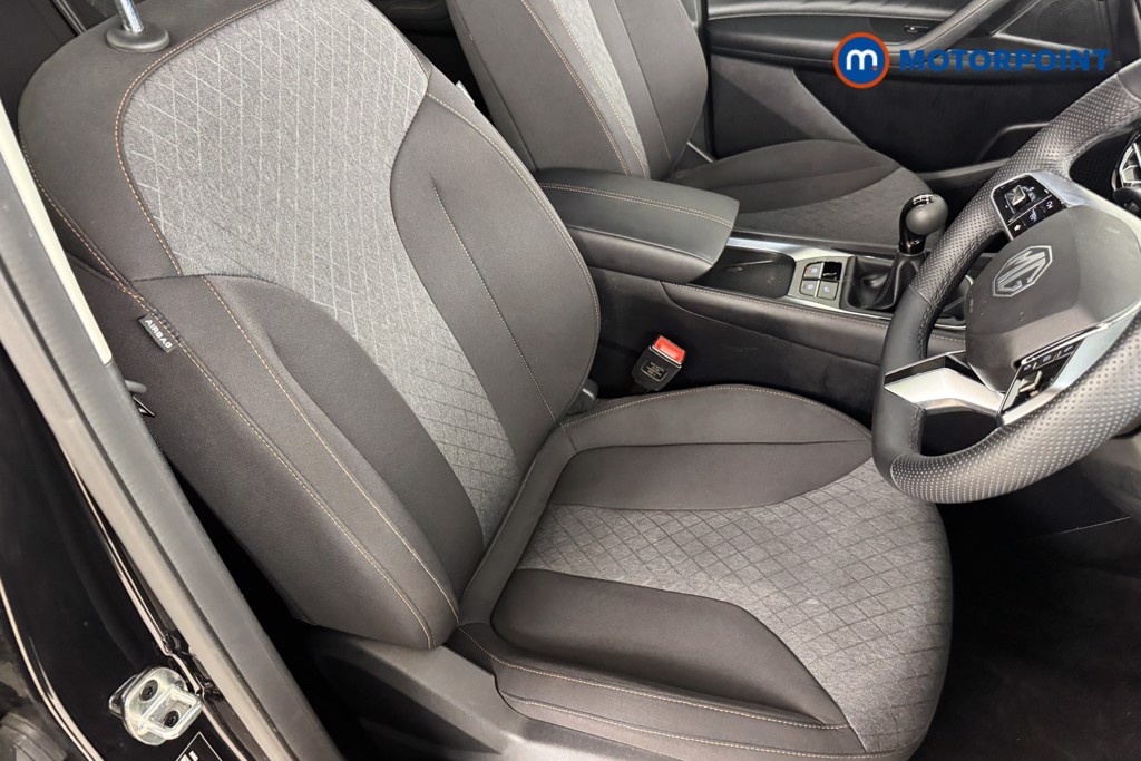 Mg Motor Uk HS SE Manual Petrol SUV - Stock Number (1548417) - 5th supplementary image