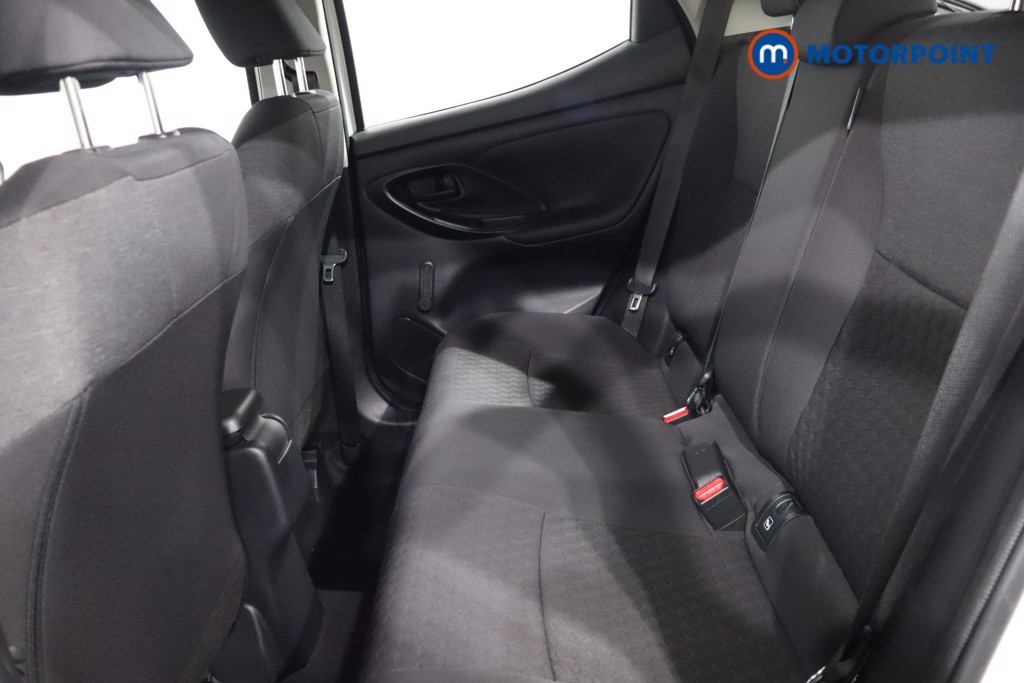 Toyota Yaris Icon Automatic Petrol-Electric Hybrid Hatchback - Stock Number (1549028) - 5th supplementary image