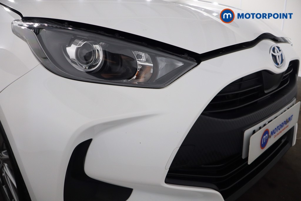 Toyota Yaris Icon Automatic Petrol-Electric Hybrid Hatchback - Stock Number (1549028) - 21st supplementary image