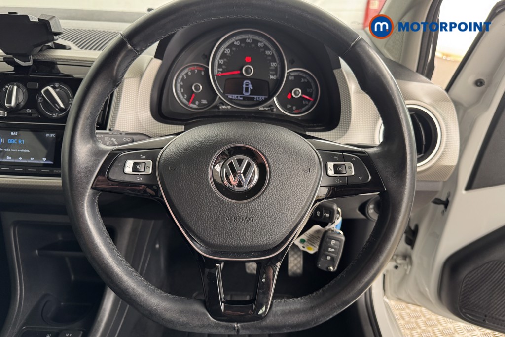 Volkswagen UP High Up Manual Petrol Hatchback - Stock Number (1549211) - 6th supplementary image
