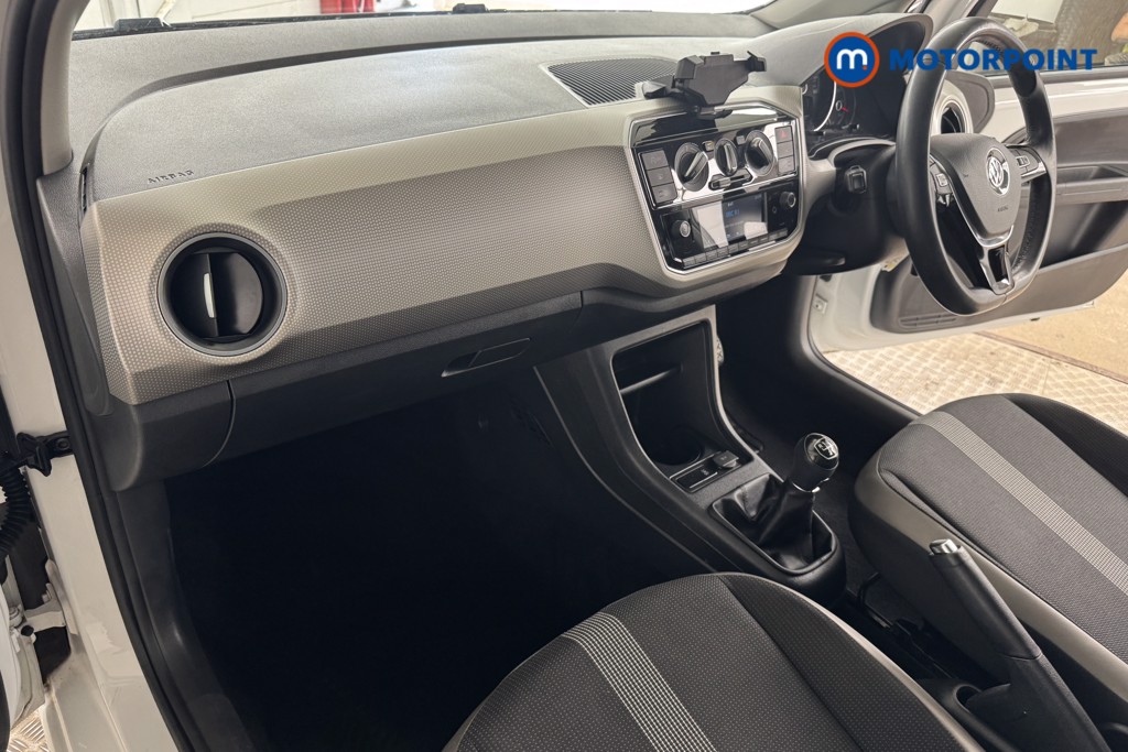 Volkswagen UP High Up Manual Petrol Hatchback - Stock Number (1549211) - 8th supplementary image