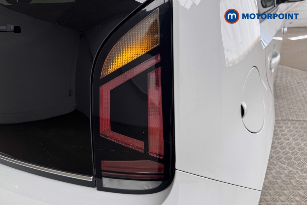 Volkswagen UP High Up Manual Petrol Hatchback - Stock Number (1549211) - 18th supplementary image