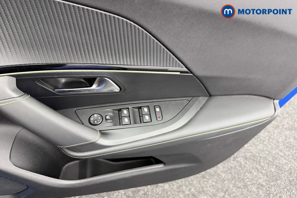 Peugeot 2008 GT Automatic Petrol SUV - Stock Number (1550064) - 15th supplementary image