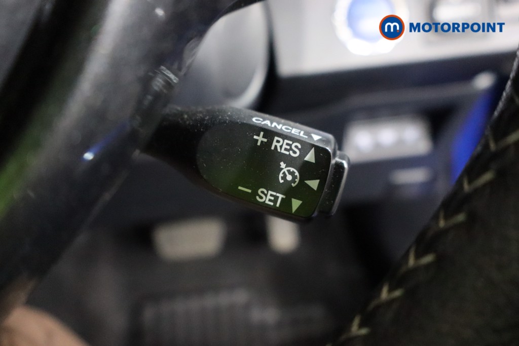Toyota Yaris Y20 Automatic Petrol-Electric Hybrid Hatchback - Stock Number (1550252) - 13th supplementary image