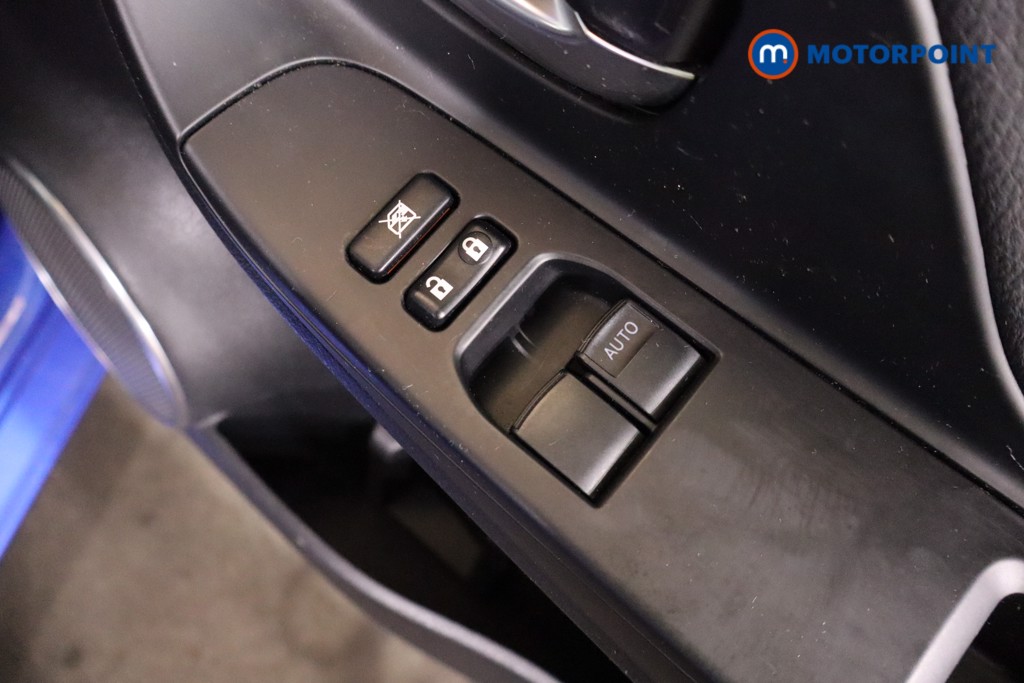 Toyota Yaris Y20 Automatic Petrol-Electric Hybrid Hatchback - Stock Number (1550252) - 16th supplementary image