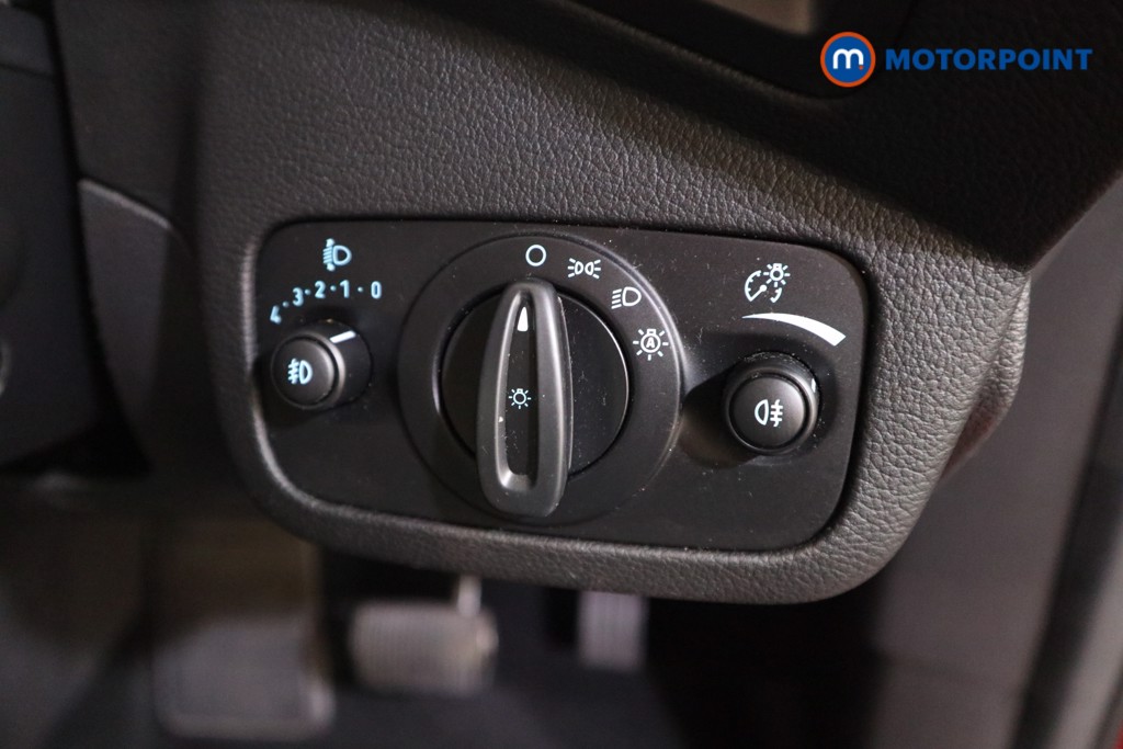 Ford C-Max Titanium Automatic Petrol People Carrier - Stock Number (1550814) - 10th supplementary image