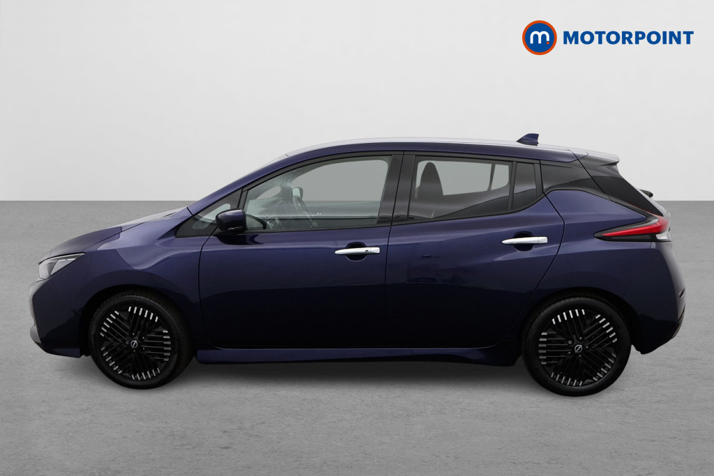 Nissan Leaf N-Connecta Automatic Electric Hatchback - Stock Number (1551332) - Passenger side