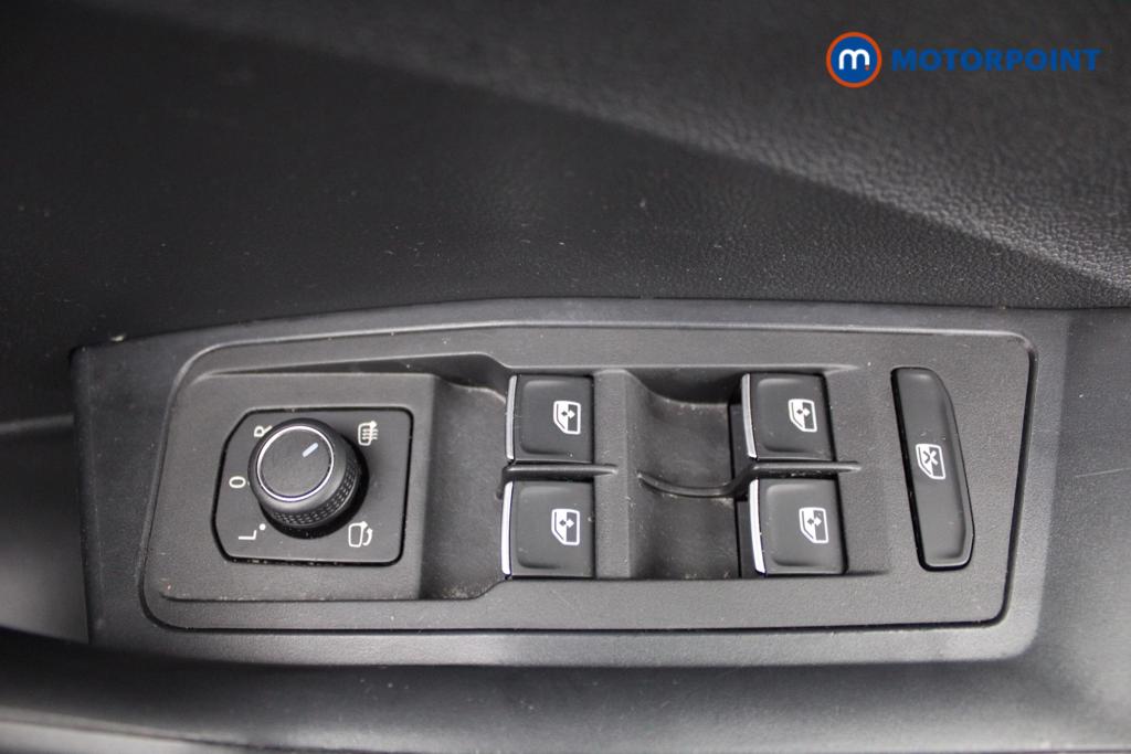 Volkswagen T-Roc SE Manual Petrol SUV - Stock Number (1551565) - 18th supplementary image