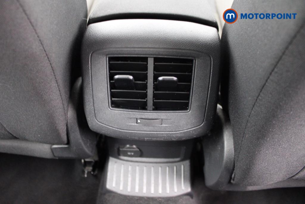 Volkswagen T-Roc SE Manual Petrol SUV - Stock Number (1551565) - 20th supplementary image
