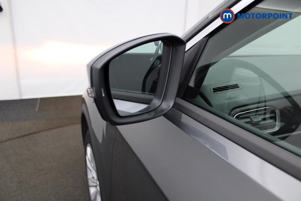 Volkswagen T-Roc SE Manual Petrol SUV - Stock Number (1551565) - 29th supplementary image