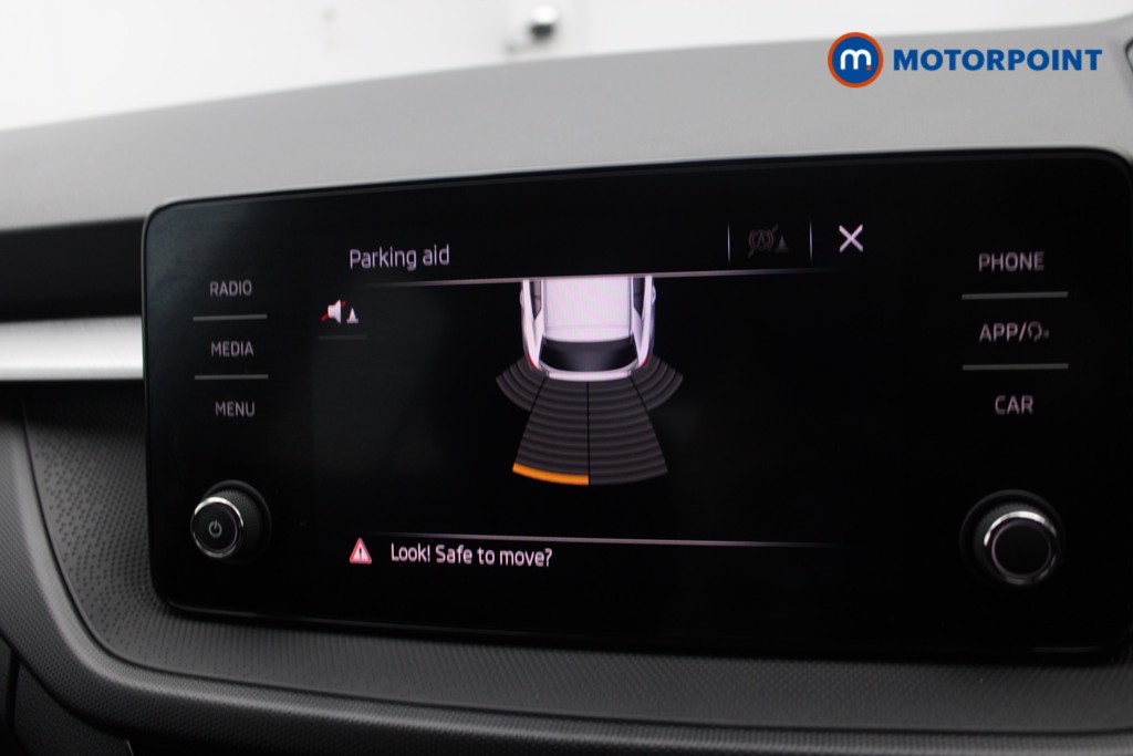 Skoda Fabia Colour Edition Manual Petrol Hatchback - Stock Number (1551880) - 8th supplementary image