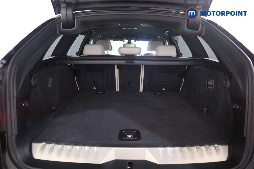 BMW 5 Series M Sport Automatic Petrol Plug-In Hybrid Estate - Stock Number (1552053) - 17th supplementary image
