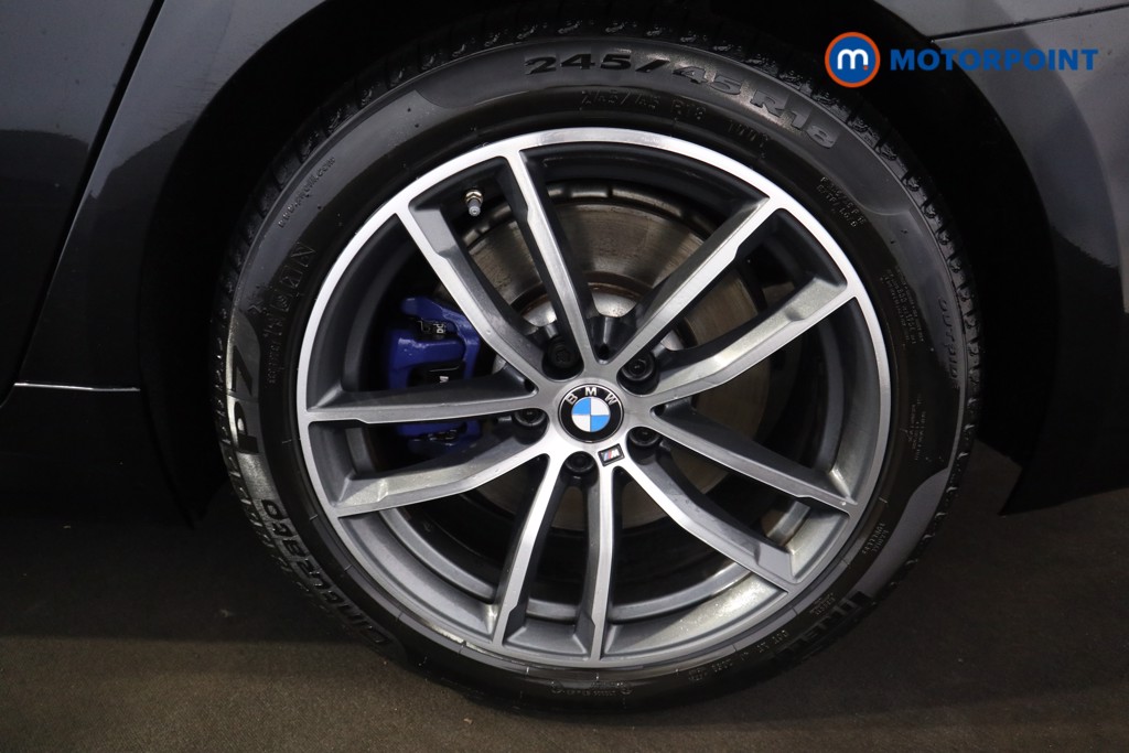 BMW 5 Series M Sport Automatic Petrol Plug-In Hybrid Estate - Stock Number (1552053) - 22nd supplementary image
