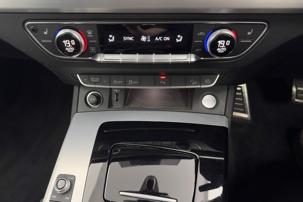 Audi Q5 S Line Automatic Diesel SUV - Stock Number (1552158) - 13th supplementary image