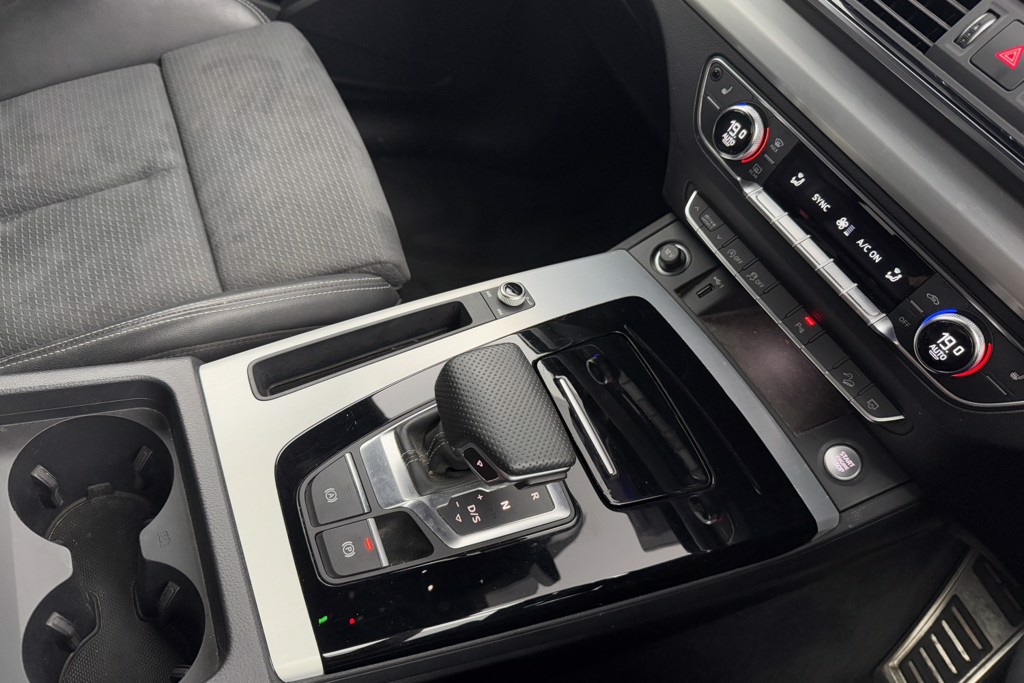 Audi Q5 S Line Automatic Diesel SUV - Stock Number (1552158) - 15th supplementary image
