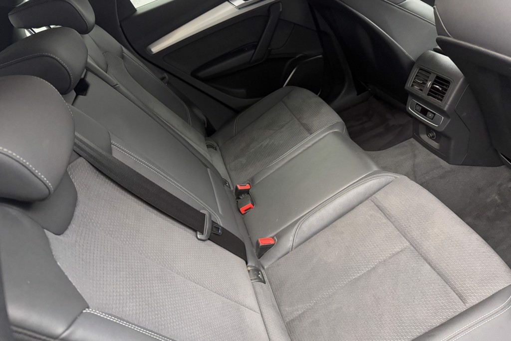 Audi Q5 S Line Automatic Diesel SUV - Stock Number (1552158) - 22nd supplementary image