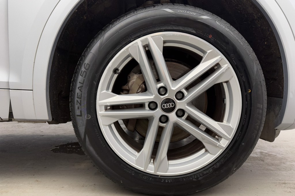 Audi Q5 S Line Automatic Diesel SUV - Stock Number (1552158) - 32nd supplementary image