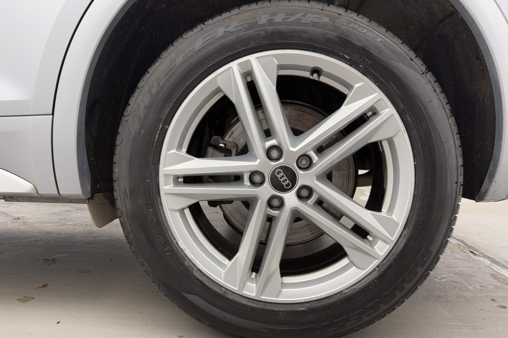 Audi Q5 S Line Automatic Diesel SUV - Stock Number (1552158) - 34th supplementary image