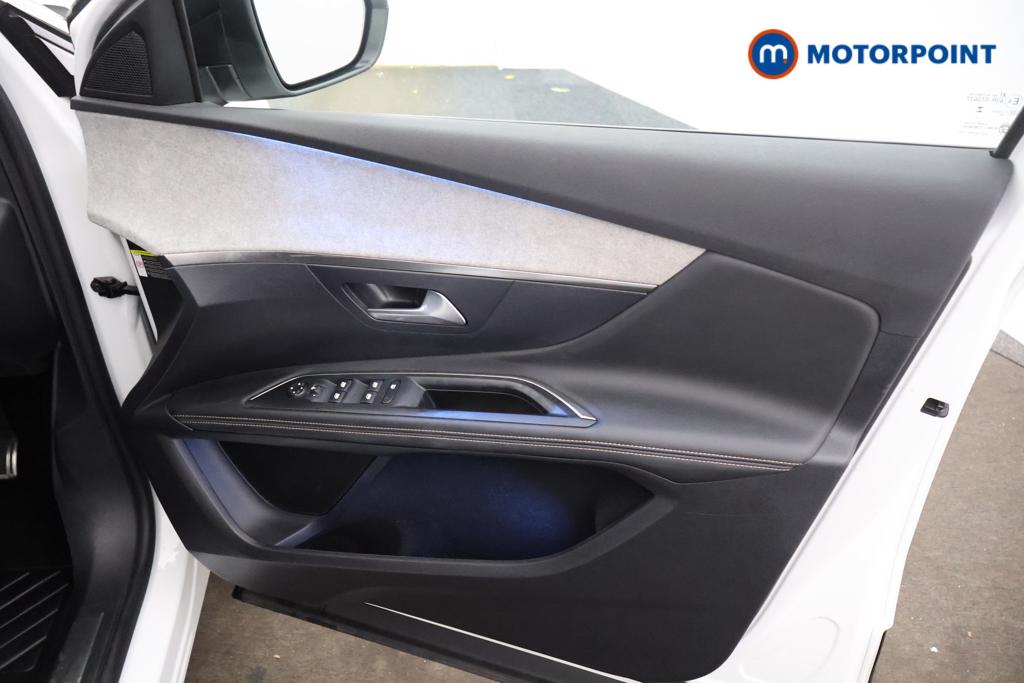 Peugeot 3008 GT Automatic Petrol-Electric Hybrid SUV - Stock Number (1552415) - 9th supplementary image