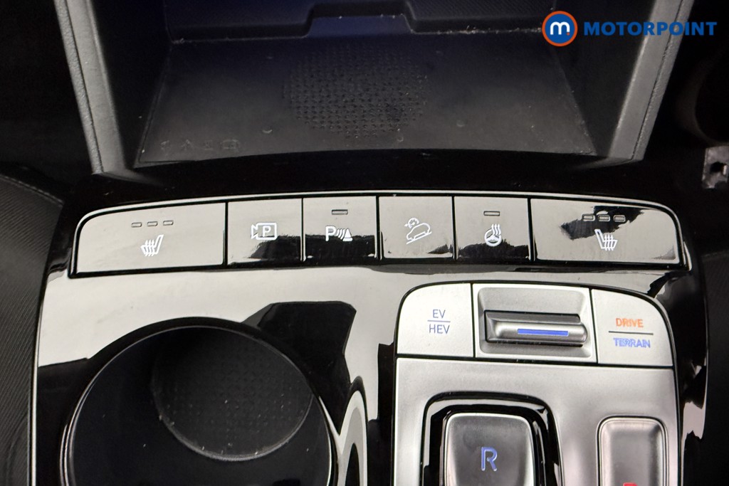 Hyundai Tucson Premium Automatic Petrol Plug-In Hybrid SUV - Stock Number (1552729) - 12th supplementary image